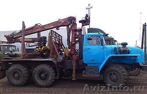 Лесовоз c кму 2006 г/в