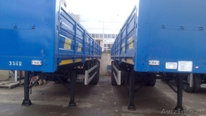 Полуприцеп бортовой СЗАП-9327 вездеходный